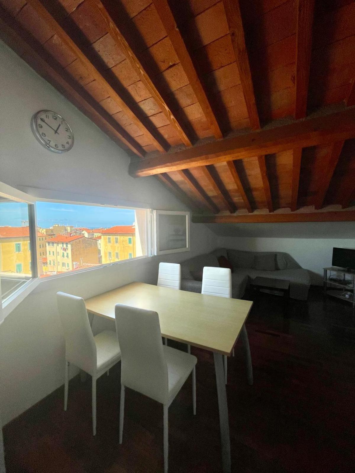 Apartamento La Finestra Sul Porto Livorno Exterior foto
